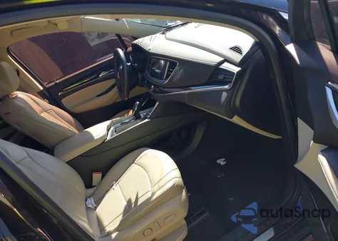 2018 Buick Enclave Essence z USA, uszkodzony, nr VIN 5GAERBKW2JJ150956